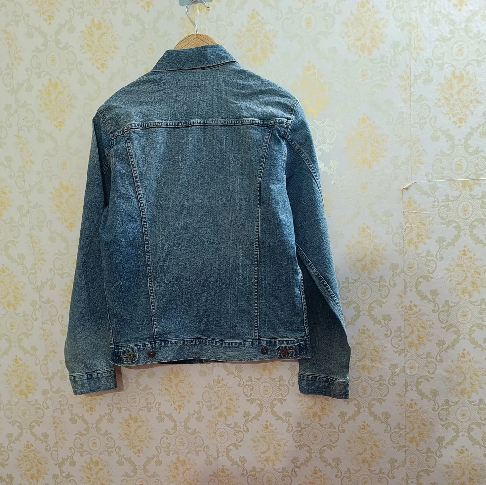 Uniqlo - Picture 6 of 7